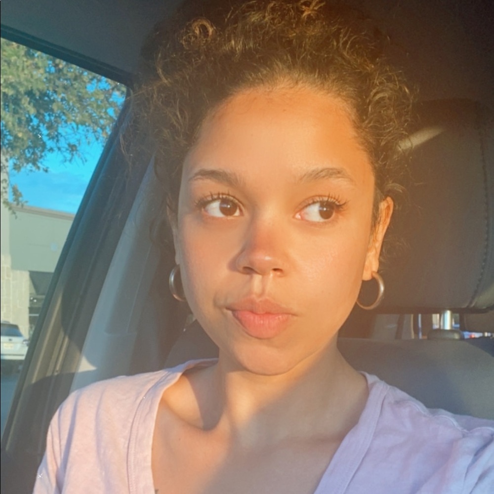 Meet your Posher, Britney